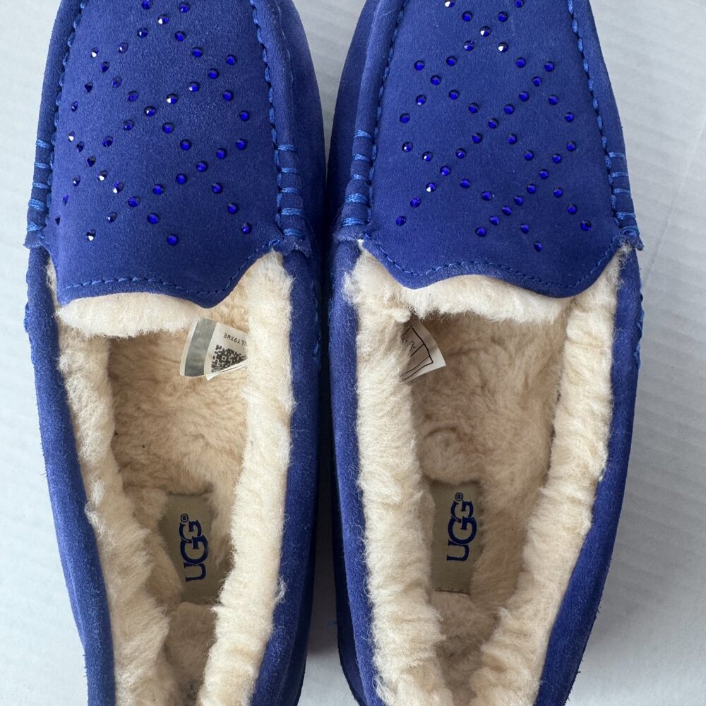 UGG Moccasins - Picture 7 of 9